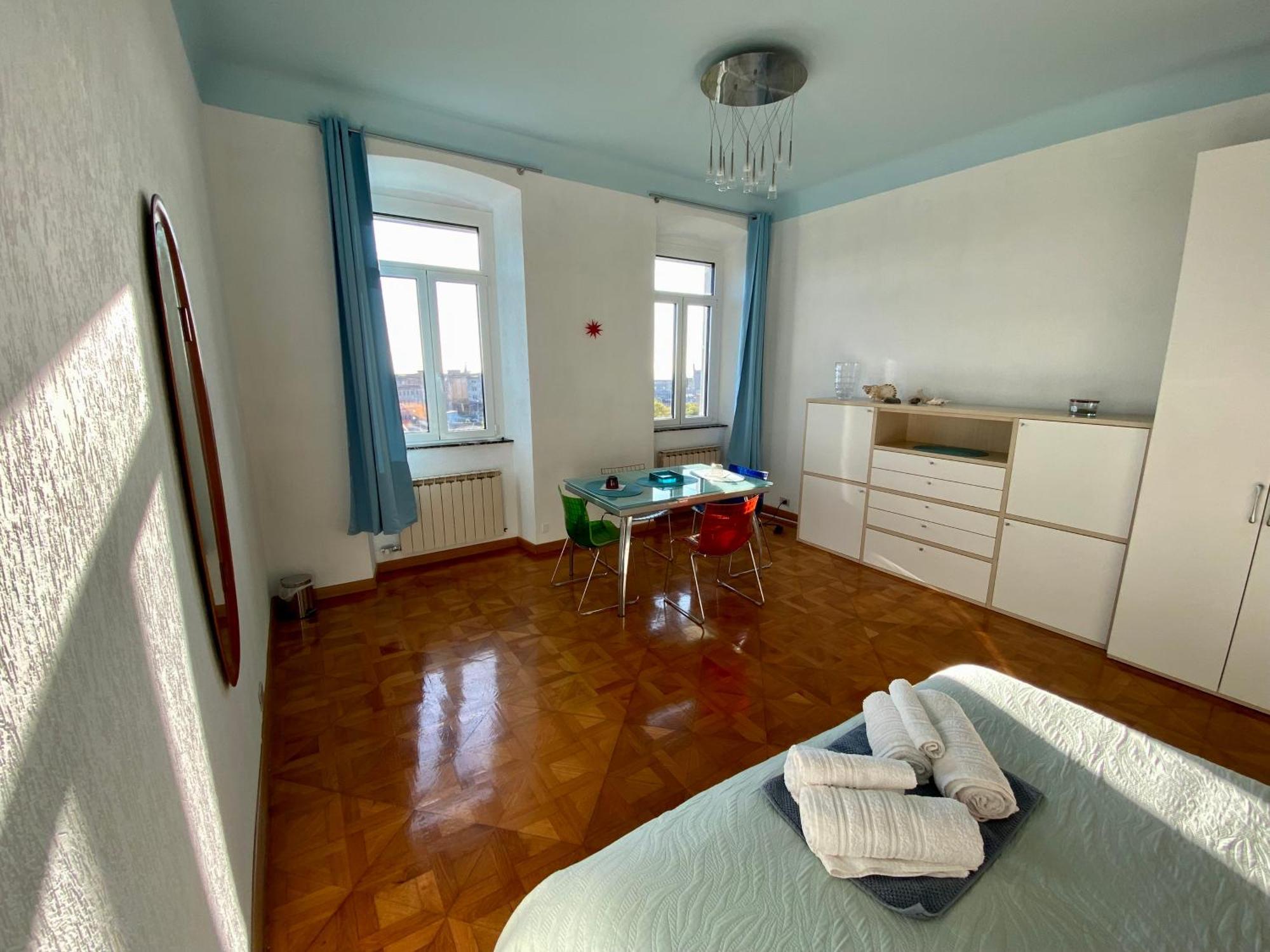 B&B Porto Vivo Триест Экстерьер фото